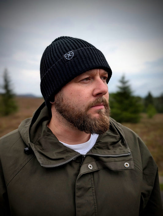 Backbeat Beanie | Panther Black